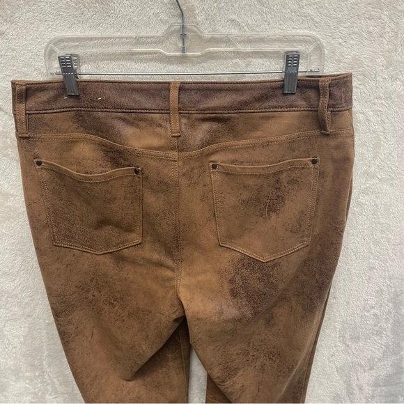 Chicos faux leather pants brown women’s 2R (Large) high rise soft - Picture 6 of 9